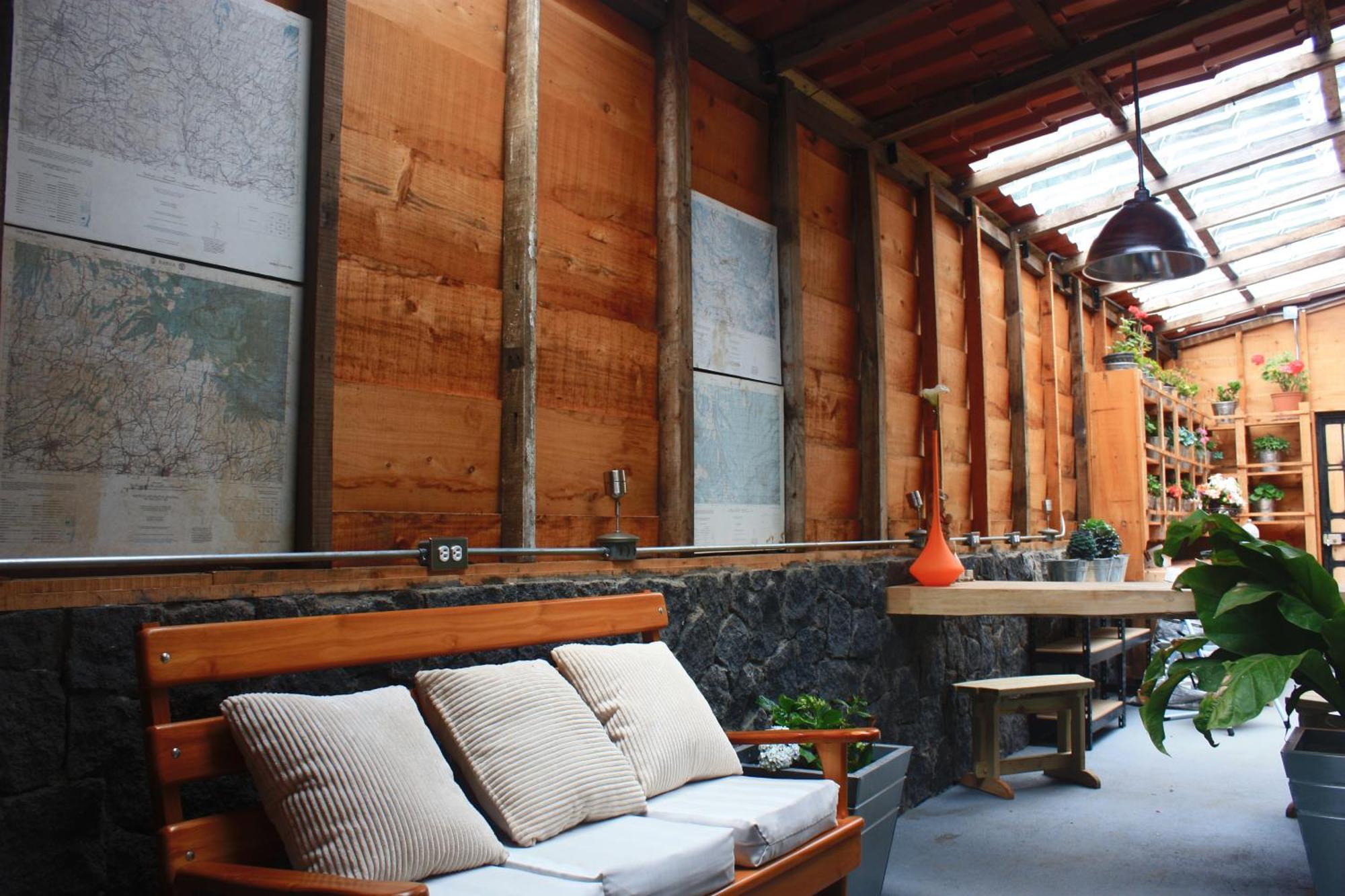 Altura Hotel Poasito Buitenkant foto