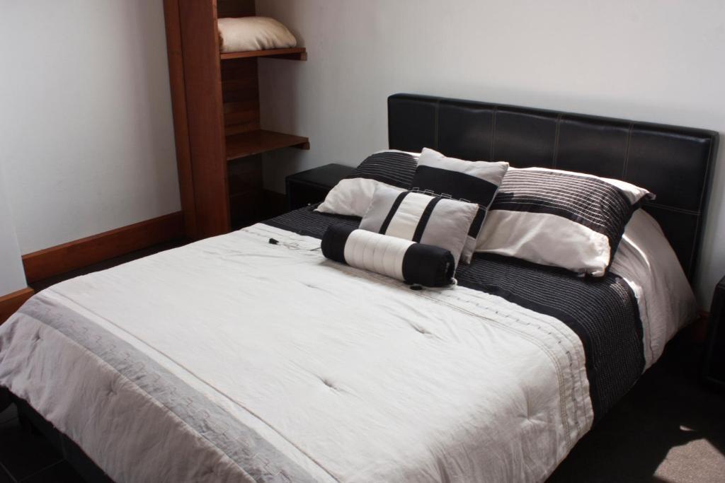 Altura Hotel Poasito Buitenkant foto